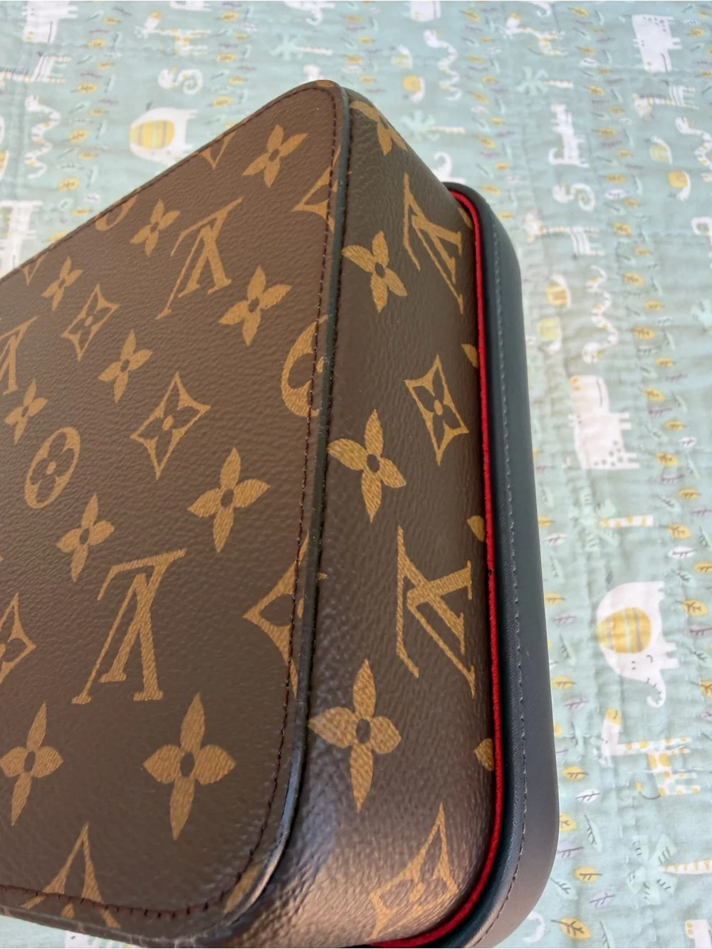 Louis Vuitton vanity boite